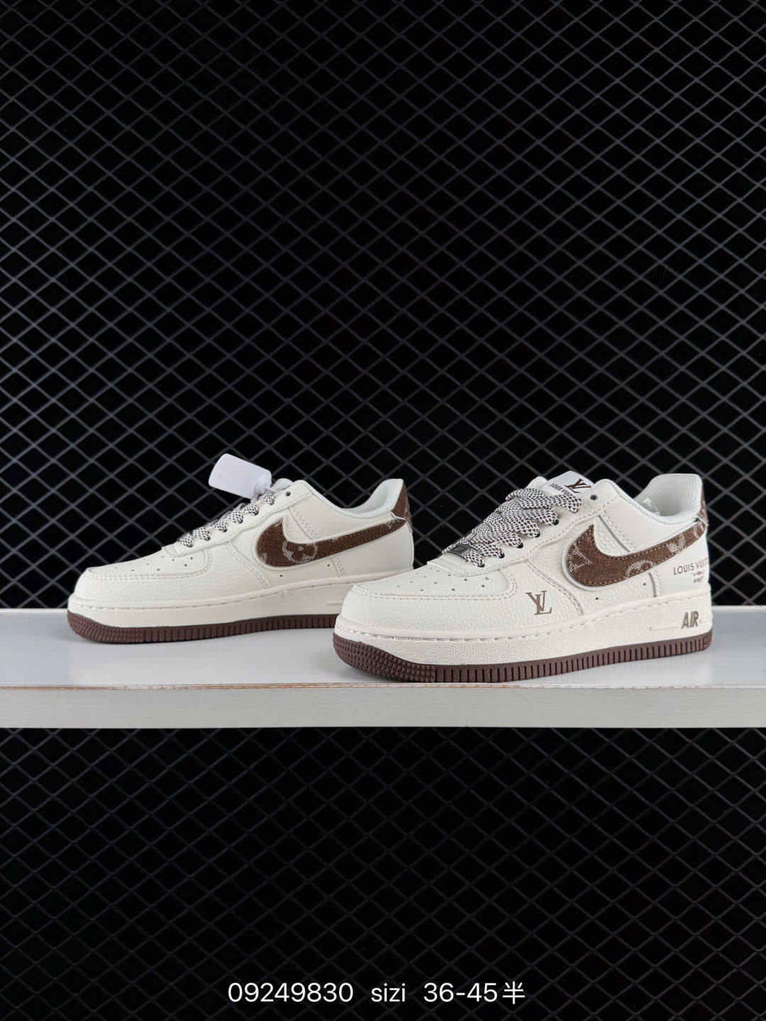 NIKE AIR FORCE 1-SM6668-126